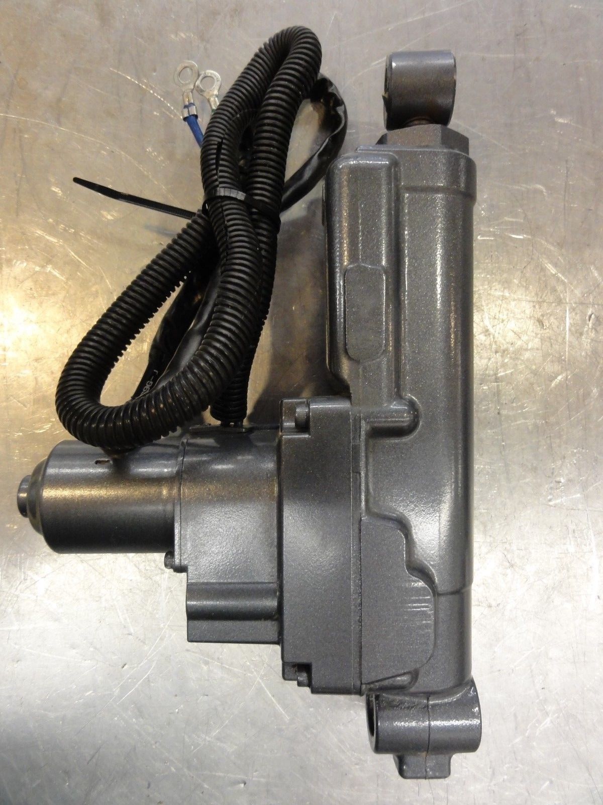 Yamaha Single Ram T8 T 9.9 69G-4380-02-4D 69A-43811-01-00 Yamaha Single Ram T8 T 9.9 69G-4380-02-4D 69A-43811-01-00
